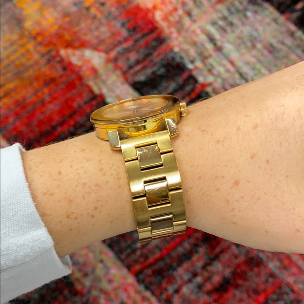 Watch - Picture 3 of 4